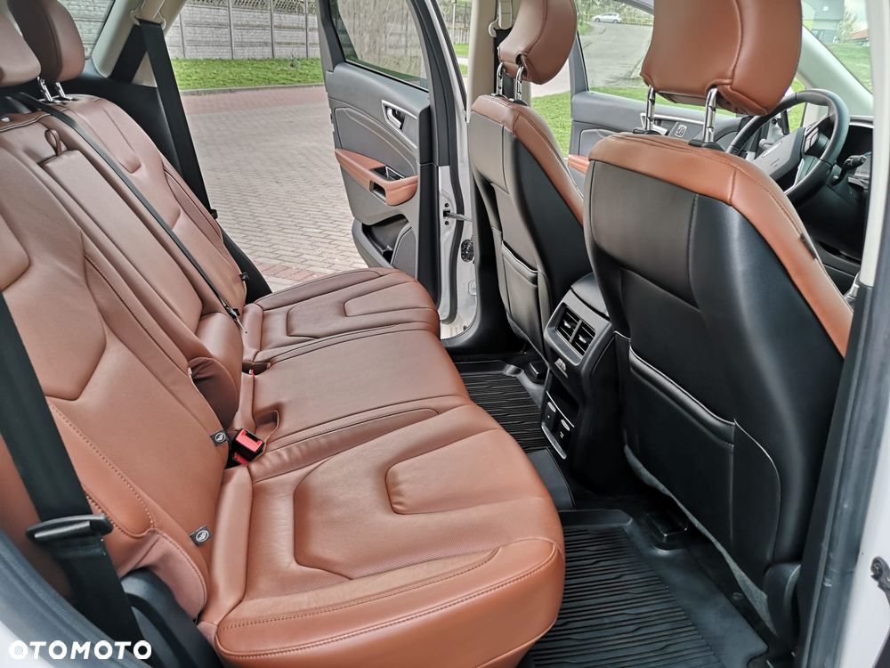 Ford Edge - 18