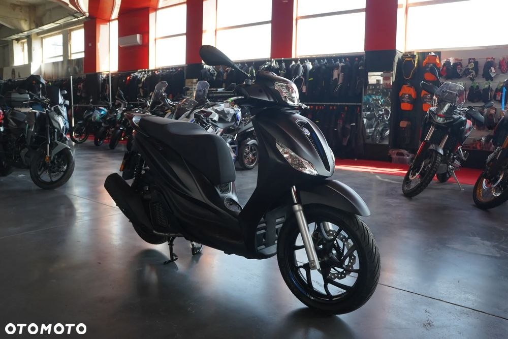 Piaggio Medley - 12