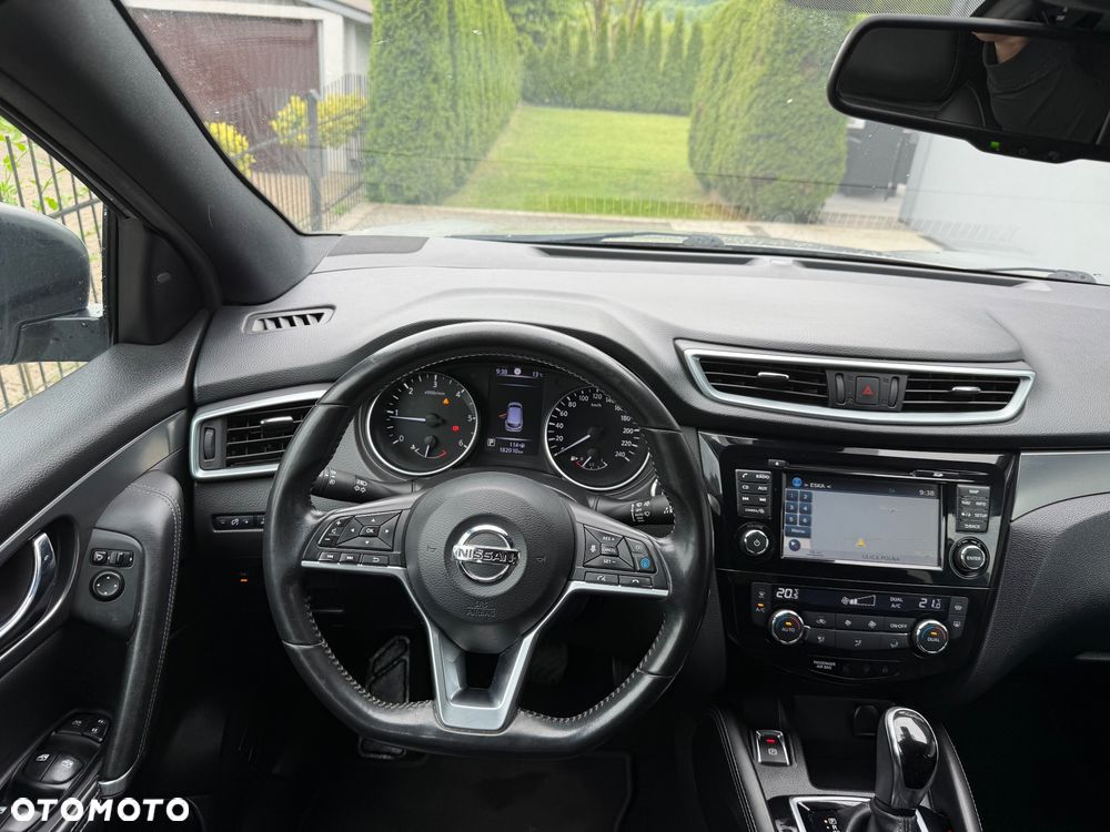 Nissan Qashqai 1.6 dCi Xtronic TEKNA+ - 9