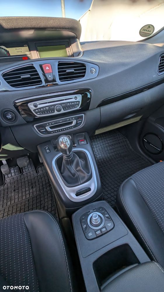 Renault Scenic 1.4 16V TCE Bose Edition - 13