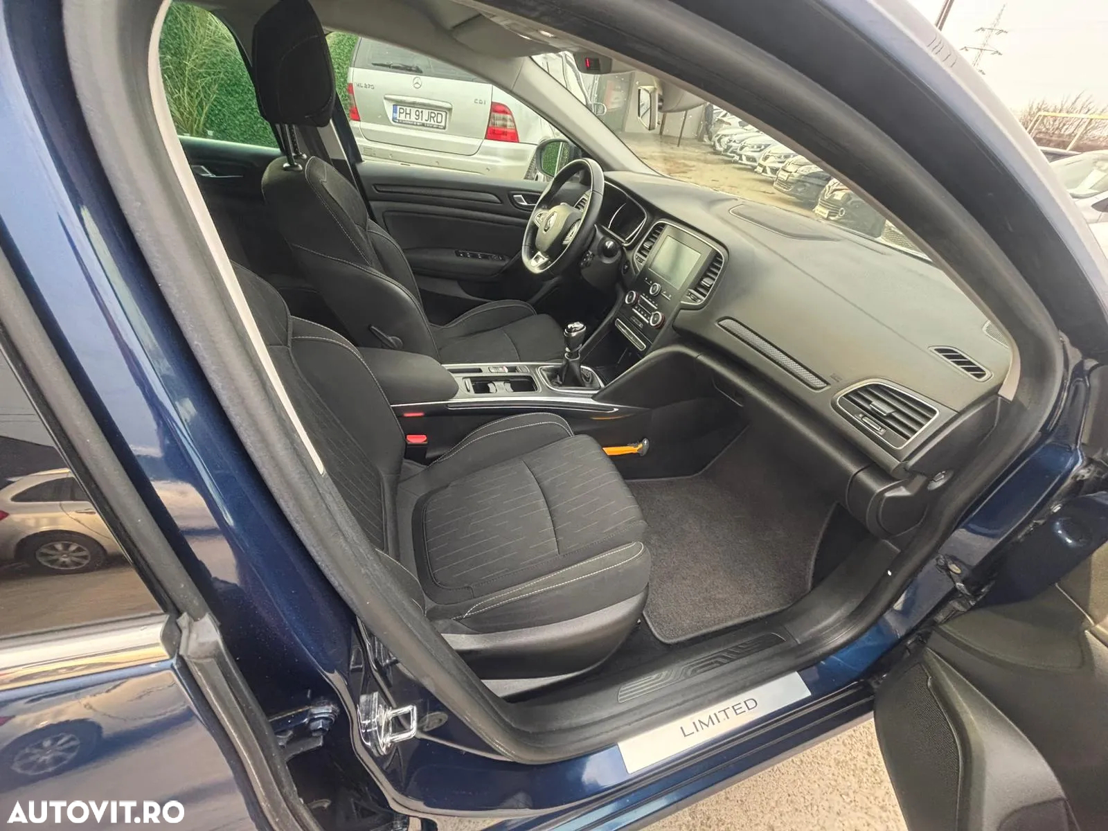 Renault Megane ENERGY dCi 110 LIMITED - 17
