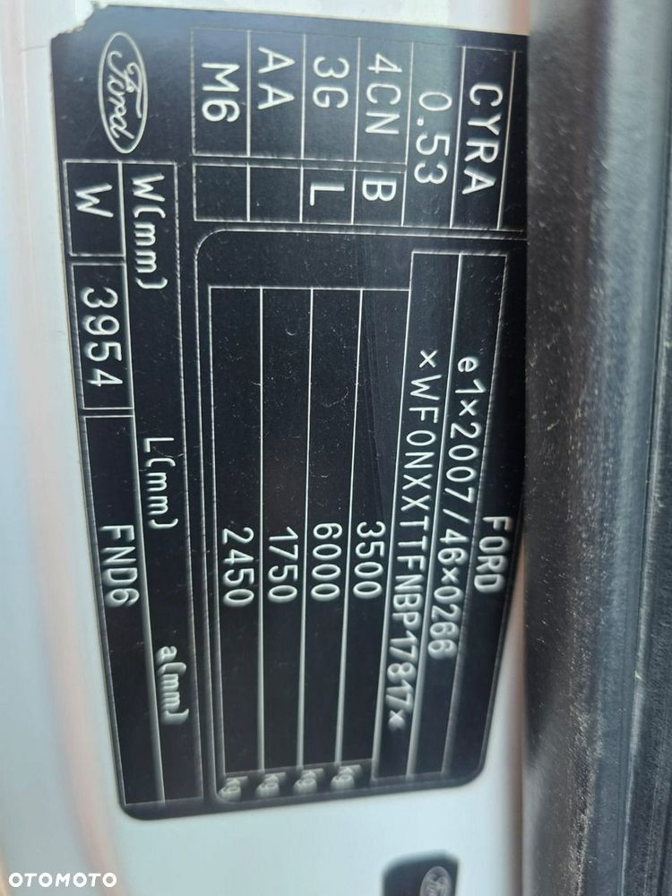 Ford Transit - 10