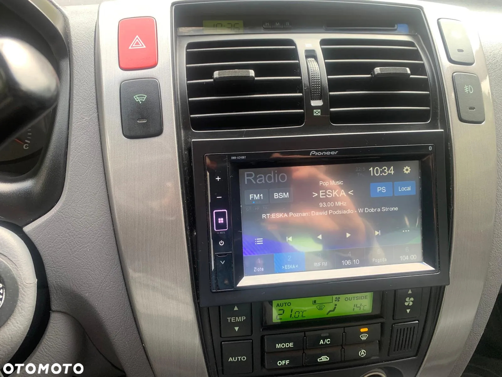 Hyundai Tucson 2.0 CRDi Elegance + - 13
