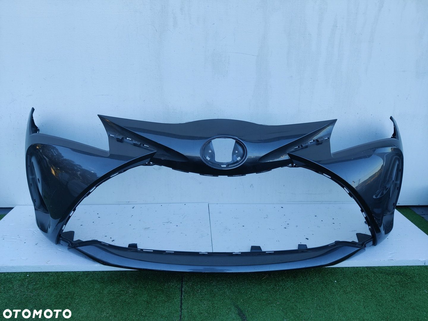 Zderzak Toyota Yaris 3 lift - 2