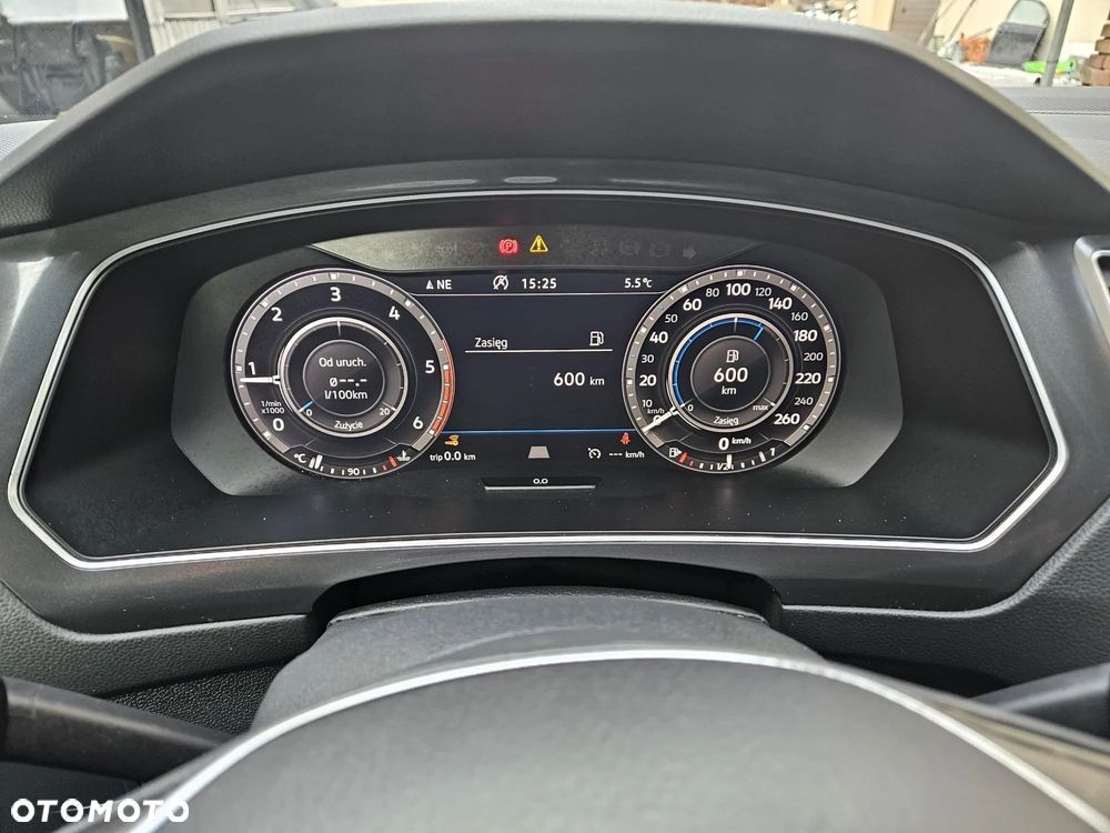 Volkswagen Tiguan - 14