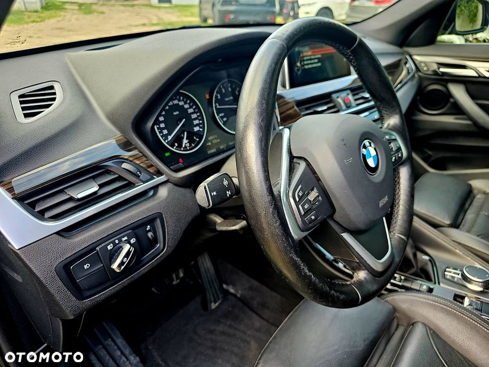 BMW X1 - 24