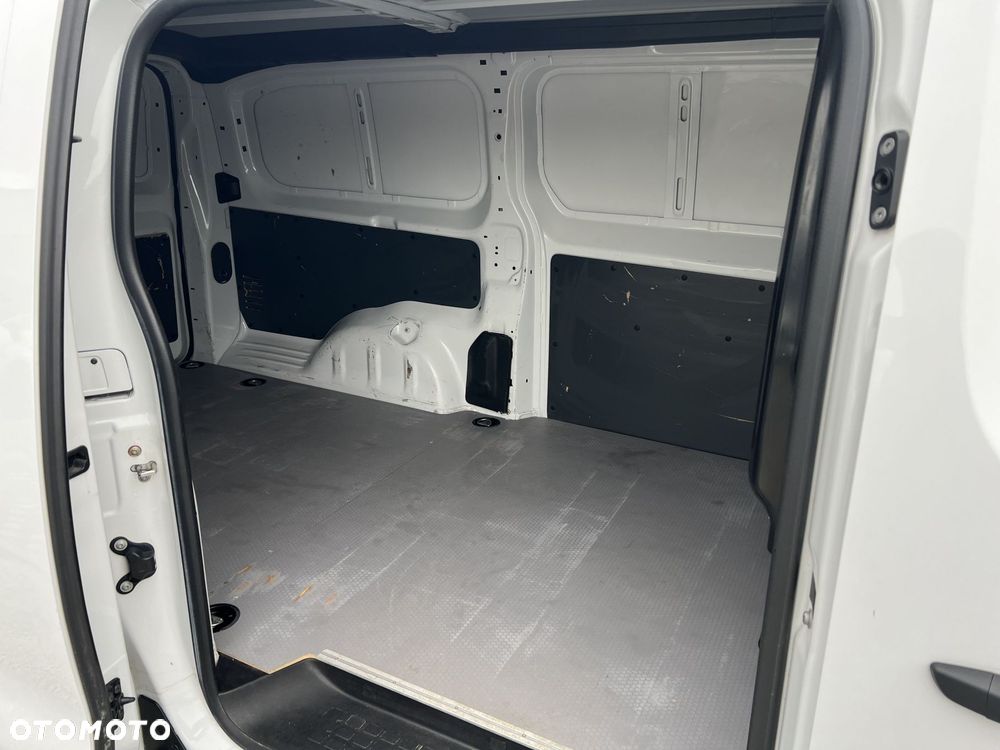 Toyota PROACE - 10
