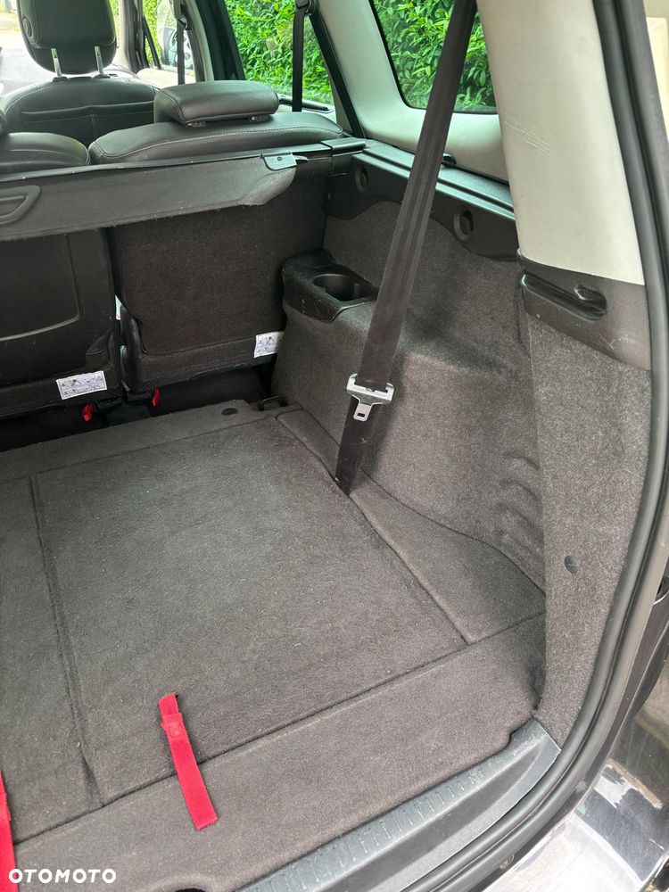 Renault Grand Scenic Gr 1.9 dCi Privilege Euro5 - 15