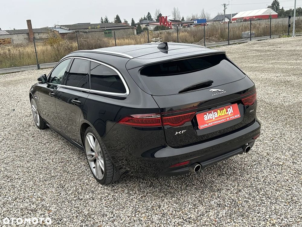 Jaguar XF 3.0 TDV6 300 Sport - 4