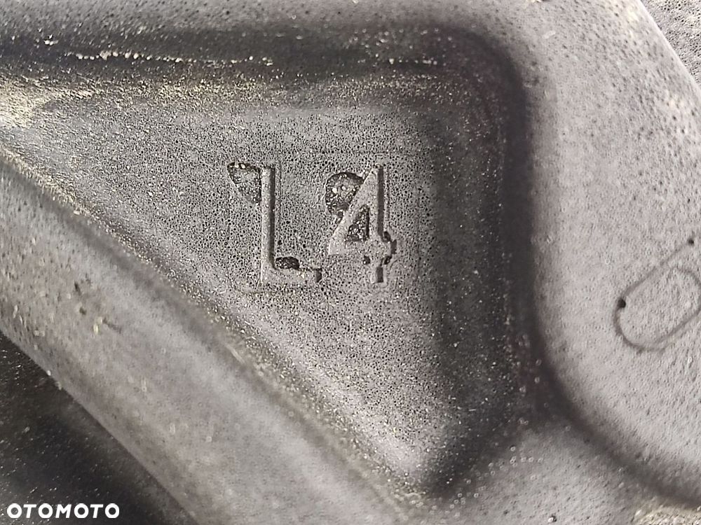 TOYOTA YARIS od 2019r Wyciszenie Wygłuszenie Błotnika - 5