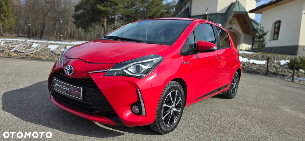 Toyota Yaris Hybrid 100 Premium EU6 - 9