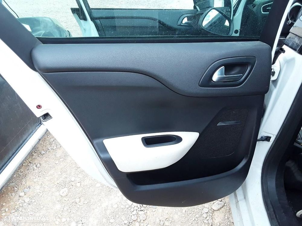 FORRA DA PORTA TRASEIRA ESQUERDA CITROEN DS4 - 1