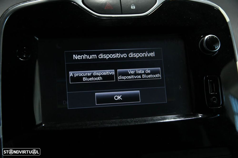 Renault Clio Sport Tourer 0.9 TCe Limited - 17