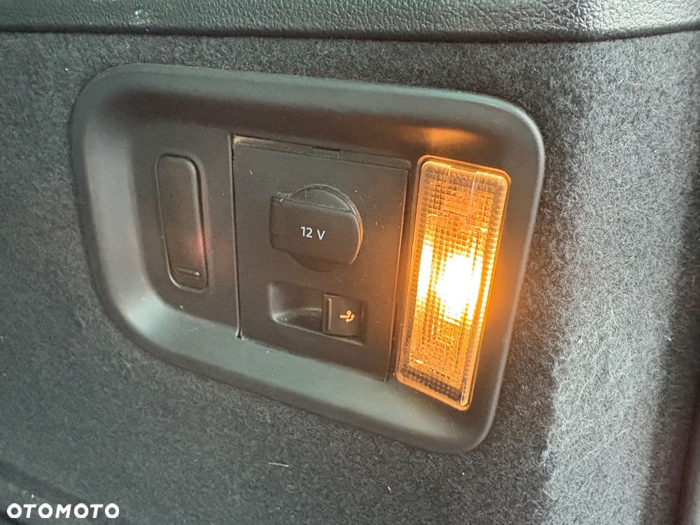 Volkswagen Sharan 2.0 TDI Comfortline DSG - 13