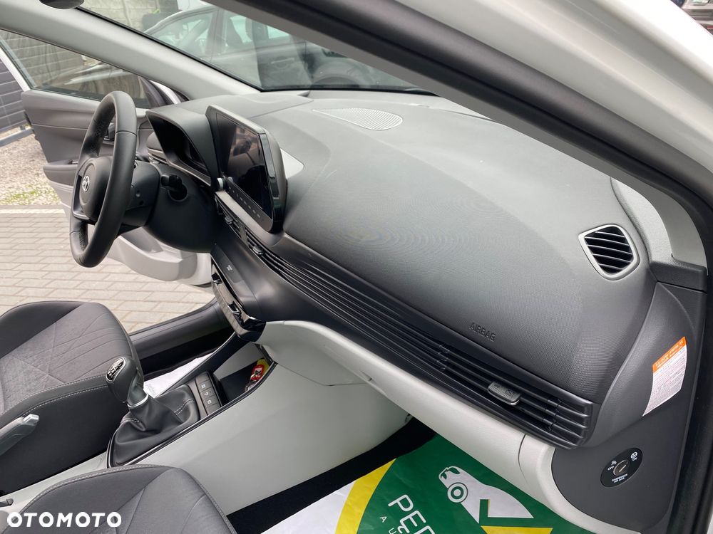 Hyundai Bayon 1.0 T-GDI 48V-Hybrid Intro - 13