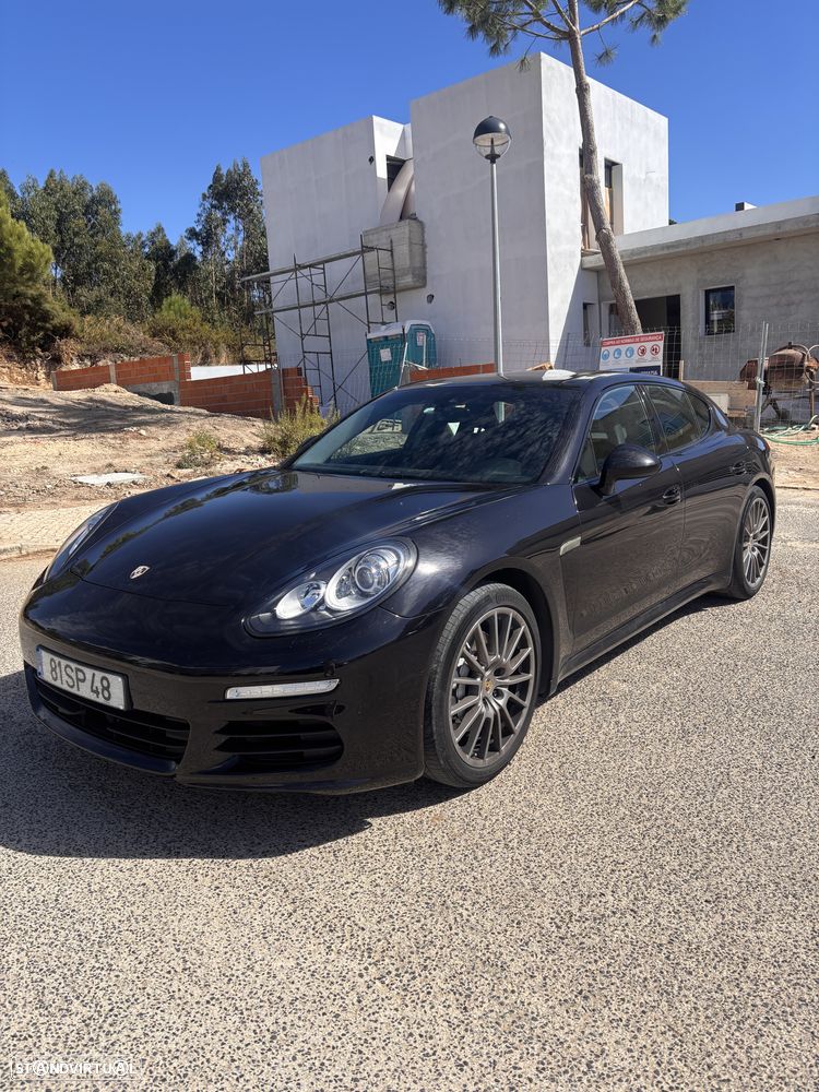 Porsche Panamera 3.0 V6 - 4