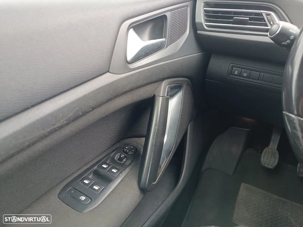 Peugeot 308 SW BlueHDi 120 Stop & Start Allure - 17