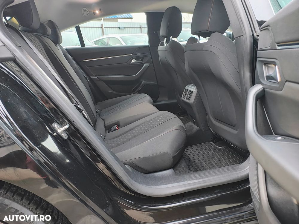 Peugeot 508 BlueHDi 130 EAT8 Active Pack - 17