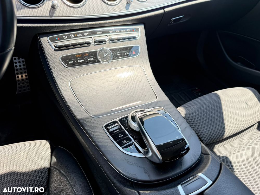 Mercedes-Benz E 300 d Aut. - 20