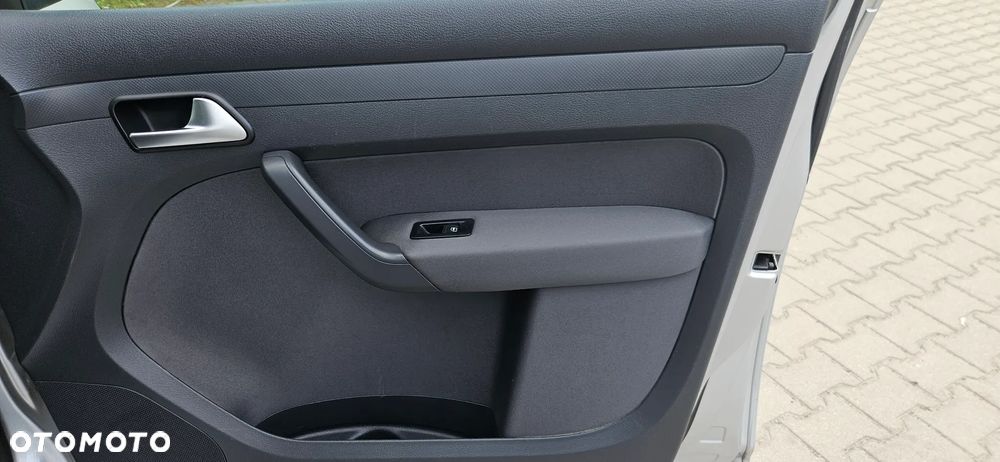 Volkswagen Caddy Comfortline - 14