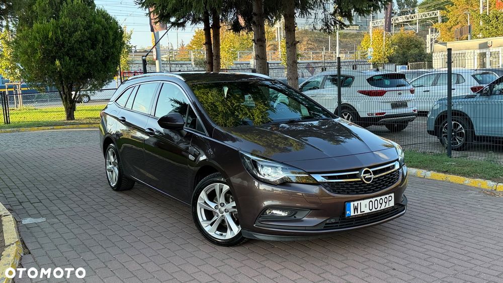 Opel Astra 1.4 T Dynamic S&S - 9