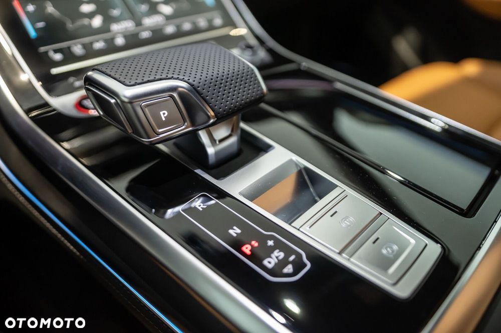 Audi RS Q8 - 17