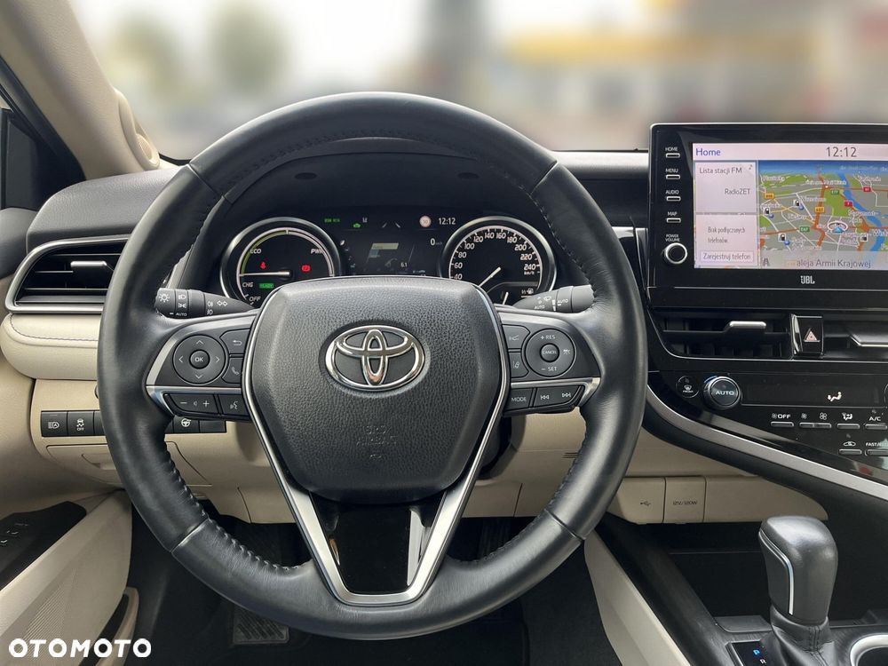 Toyota Camry 2.5 Hybrid Executive CVT - 16
