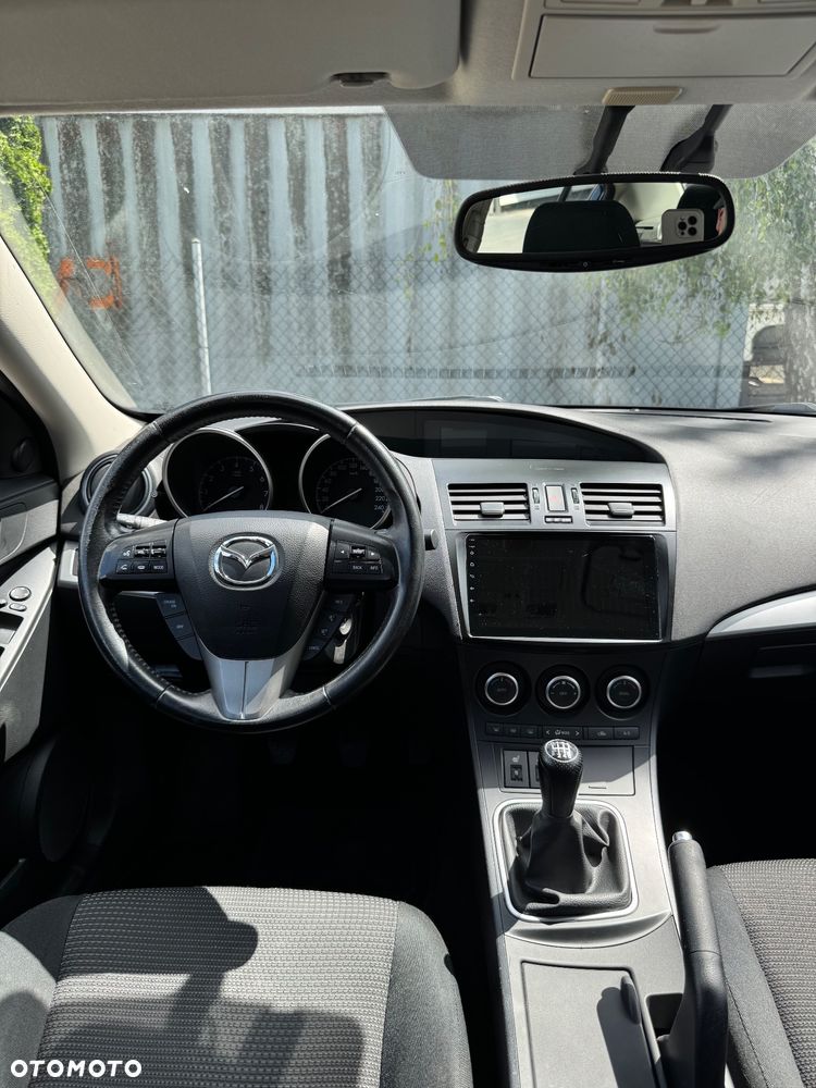 Mazda 3 - 17