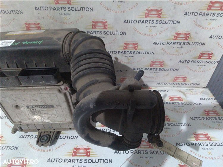 tubulatura admisie qhyundai accent 1.4 b an fabr. 2007 - 1