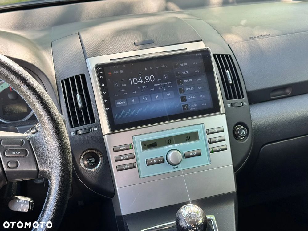 Toyota Corolla Verso 1.6 Terra 7os - 24