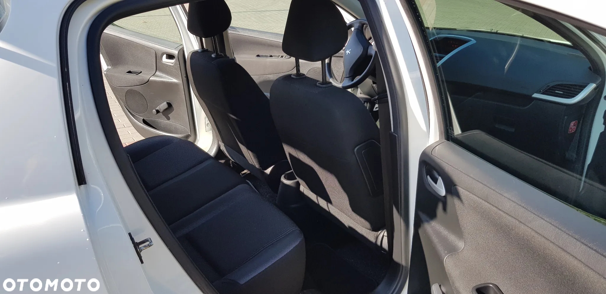 Peugeot 207 1.6 HDi Trendy 99g - 8