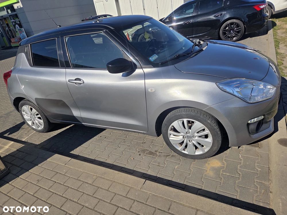 Suzuki Swift - 1