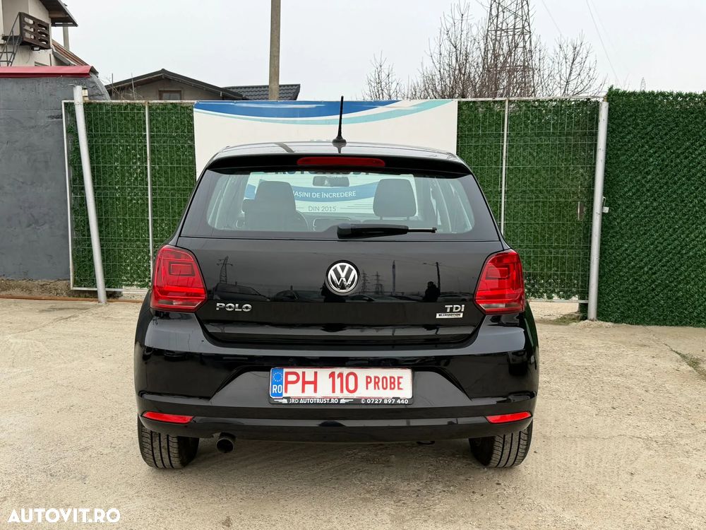 Volkswagen Polo 1.4 TDI (Blue Motion Technology) Comfortline - 19