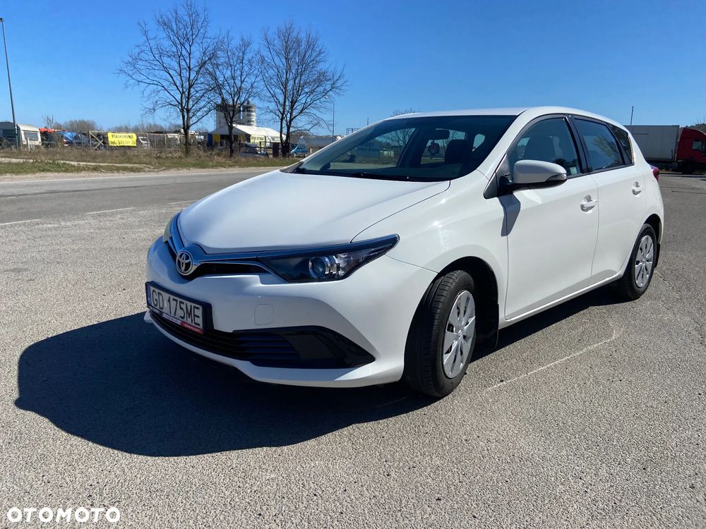 Toyota Auris 1.33 VVT-i Active - 2