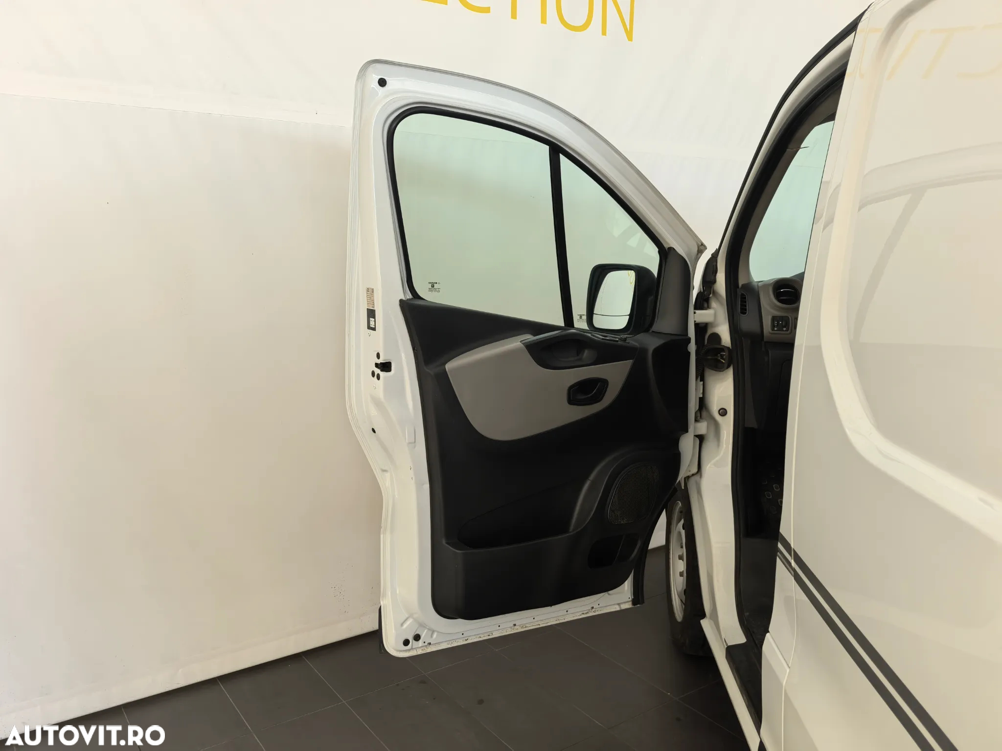 Renault Trafic - 8