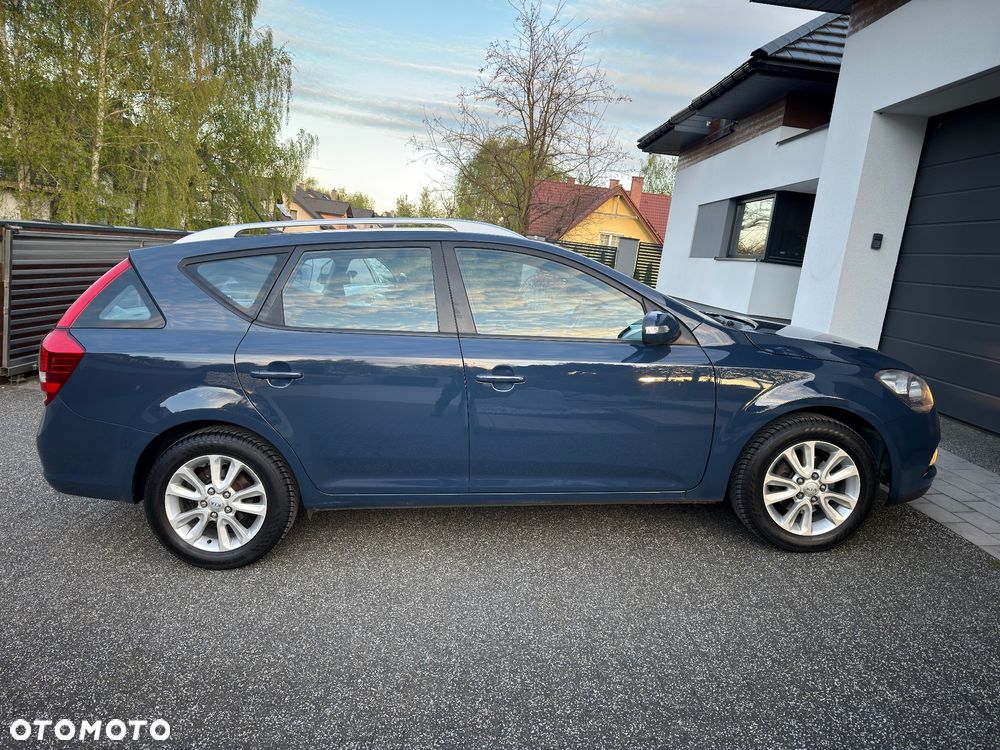 Kia Ceed 1.6 M Euro2012 - 11
