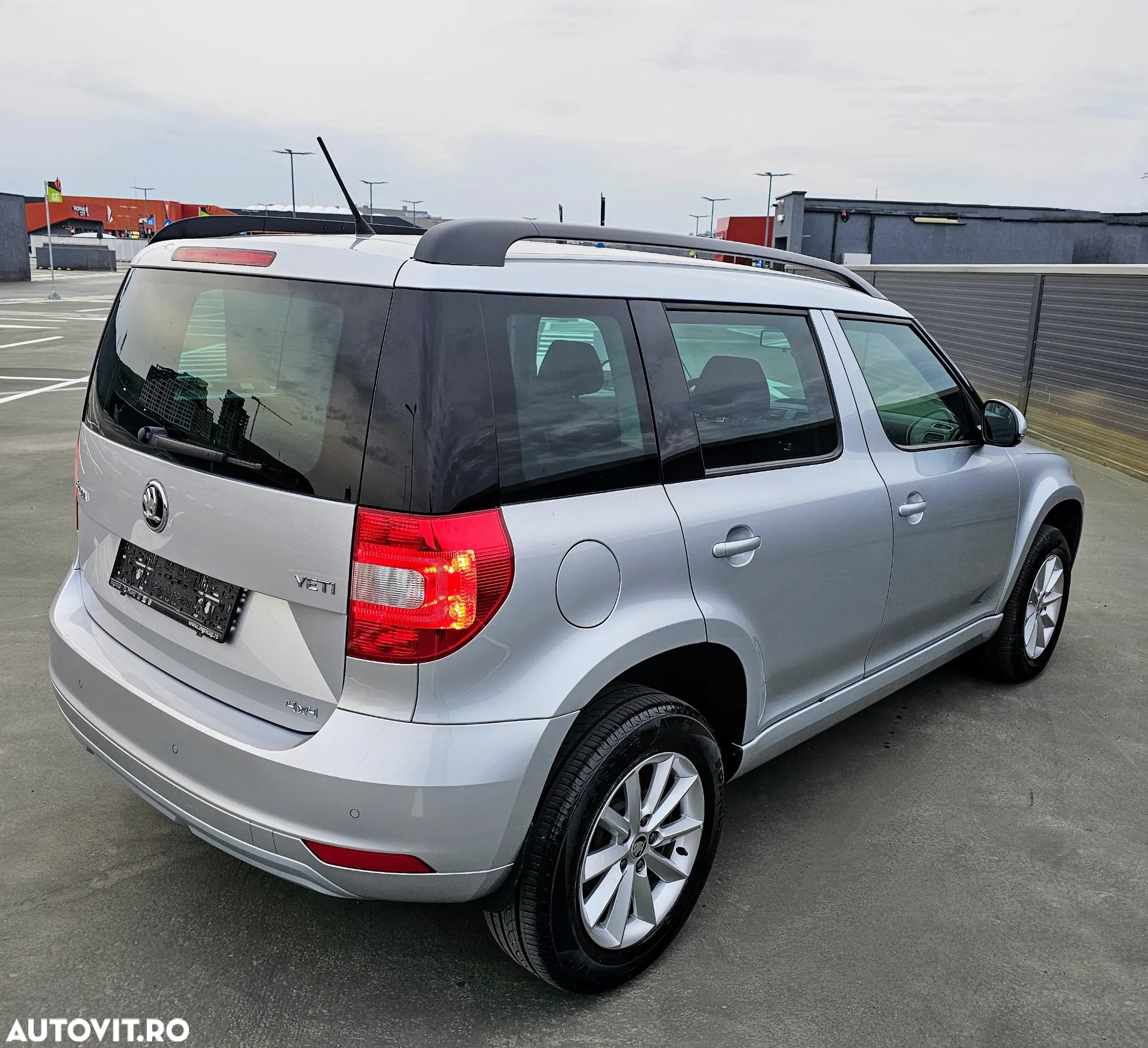 Skoda Yeti 2.0 TDI 4x4 Ambition - 25