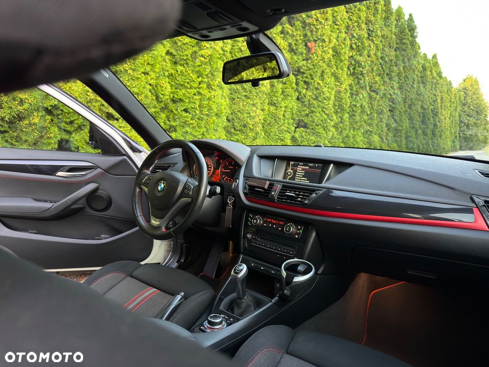 BMW X1 sDrive16d Sport Line - 5