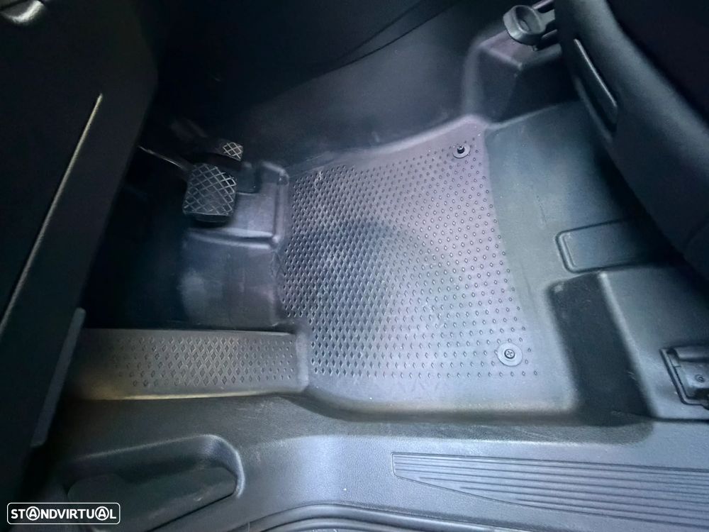 VW Caddy 25 2.0 TDI DSG - 4