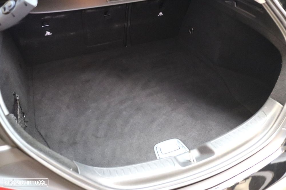 Mercedes-Benz CLA 180 d Shooting Brake Aut. - 35