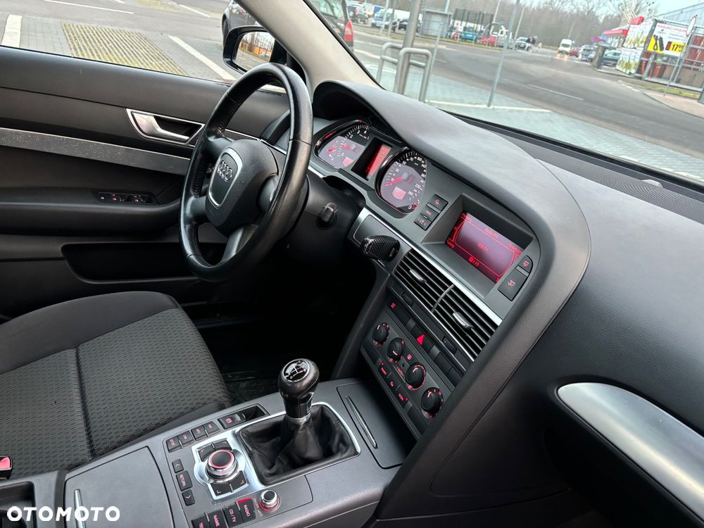 Audi A6 Limousine 2.4 - 10