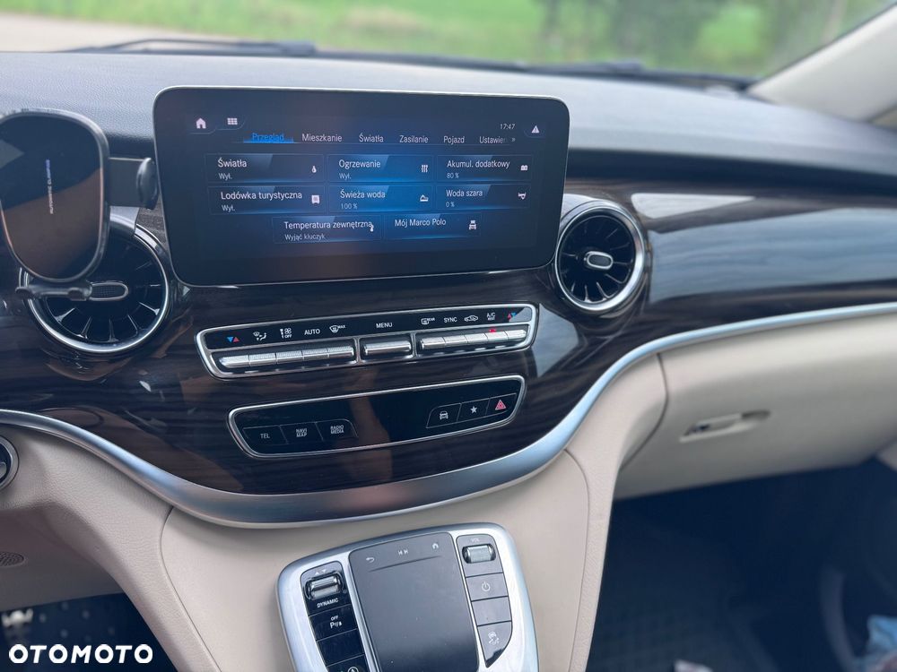 Mercedes-Benz Klasa V 300 d lang 4Matic 9G-TRONIC Avantgarde Edition 2020 - 34