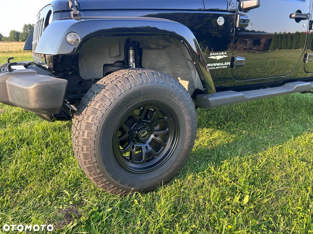 Jeep Wrangler 3.6 Unlim Sahara - 16