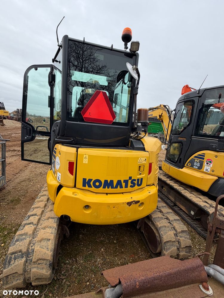 Komatsu PC55MR-5 - 12