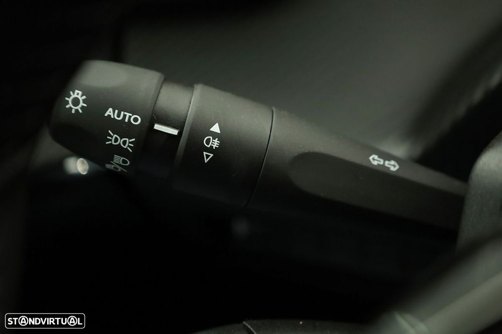 Peugeot 208 1.2 PureTech Style - 16