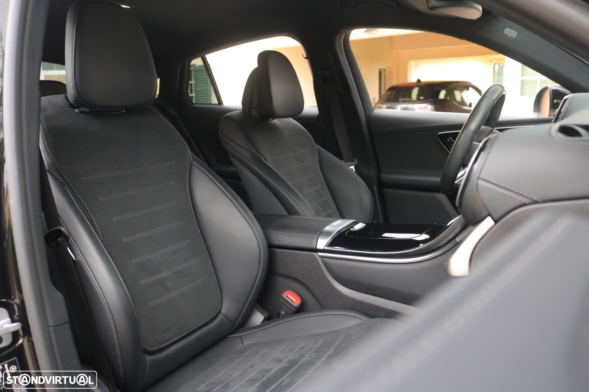 Mercedes-Benz GLC 300 Coupe de 4Matic - 14