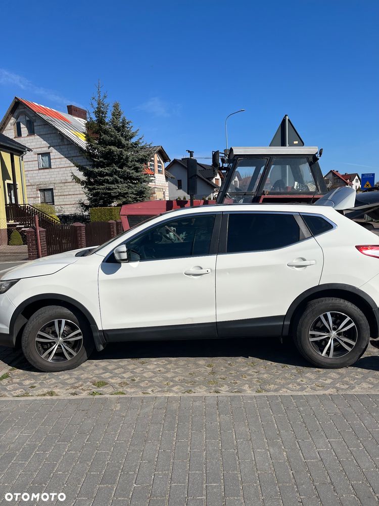 Nissan Qashqai 1.6 DCi Acenta Xtronic EU6 - 3