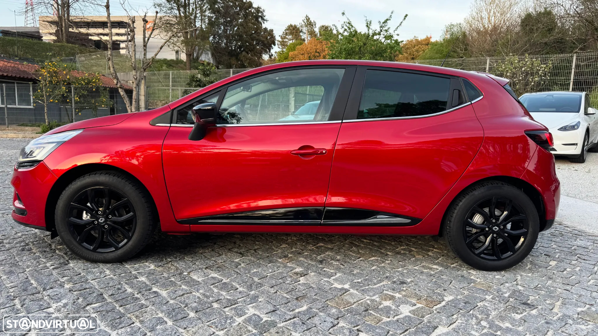 Renault Clio (Energy) TCe 90 Start & Stop INTENS - 10