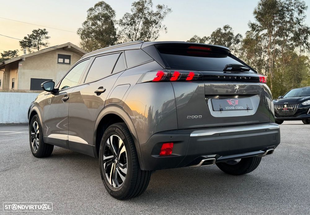 Peugeot 2008 1.2 PureTech Allure Pack - 3