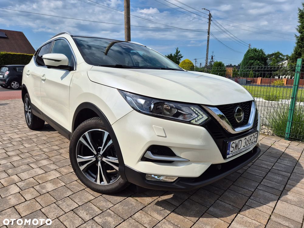 Nissan Qashqai 1.3 DIG-T N-Connecta - 22